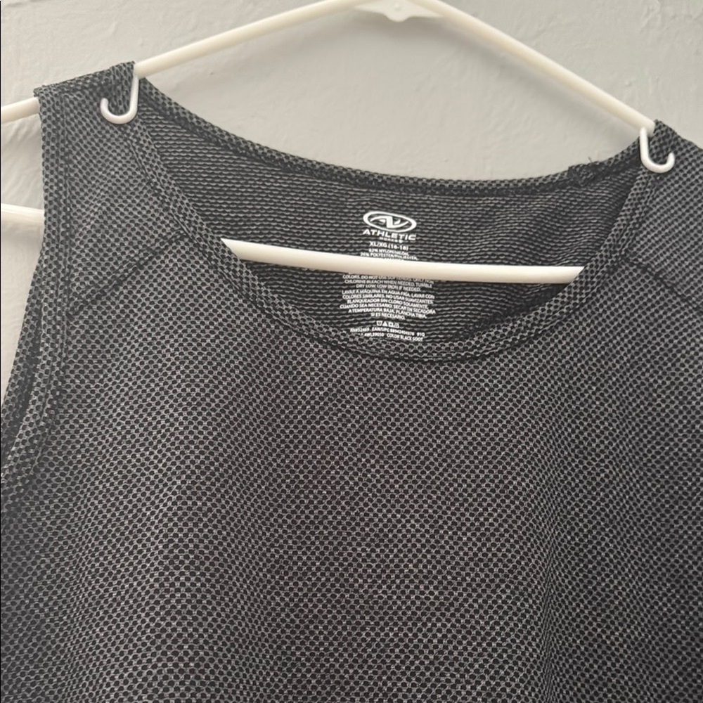 Black Sleeveless Women's Top Atlétic - Picture 2 of 8